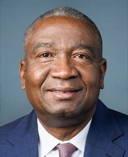 Cleo Fields 官方肖像